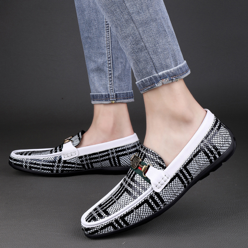 Personalized trendy casual summer flat shoes