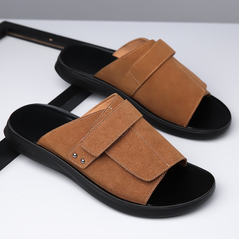 New summer stylish and versatile plus-size men's slippers