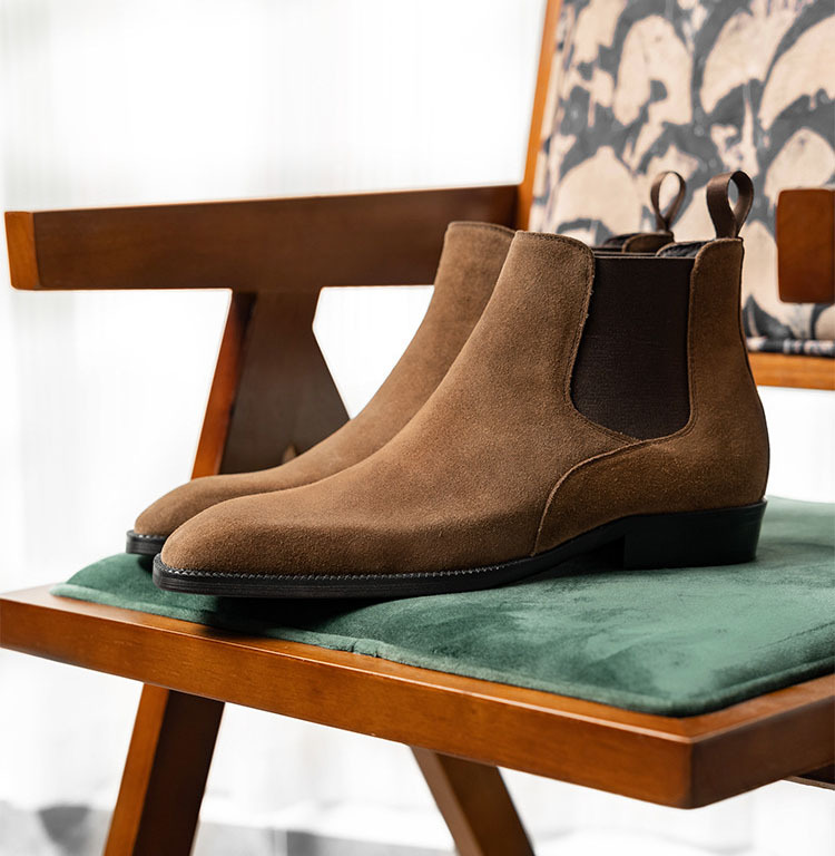 Men's small square toe leather luxury Chelsea boots