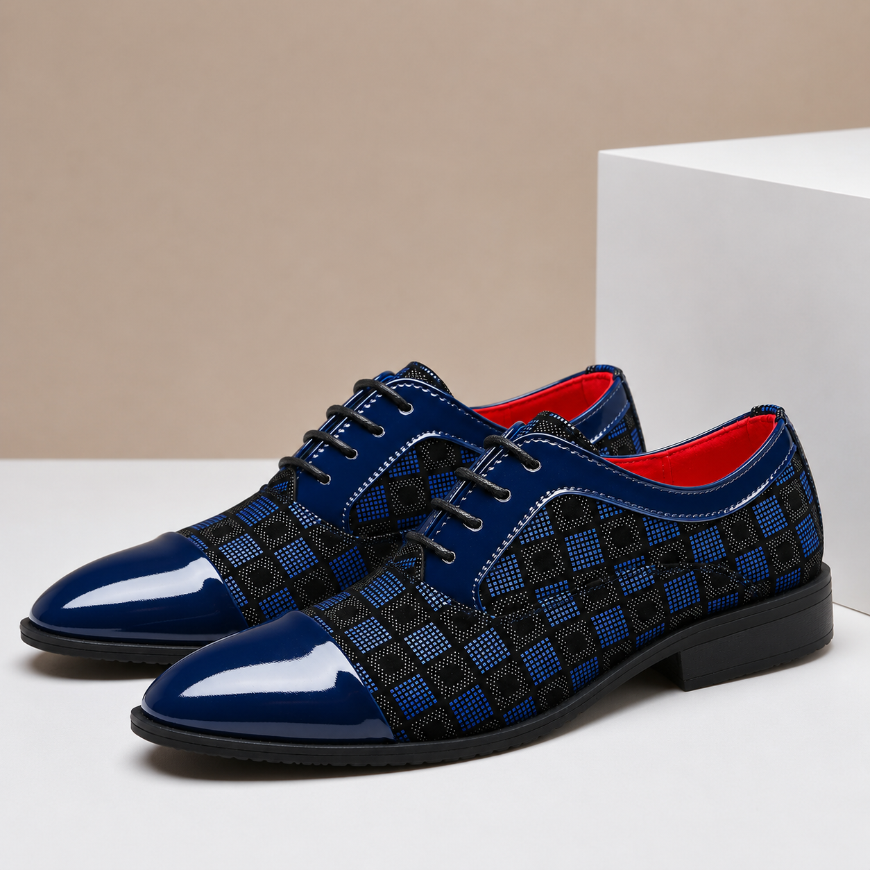 Men’s Plaid Lace-Up Dress Shoes