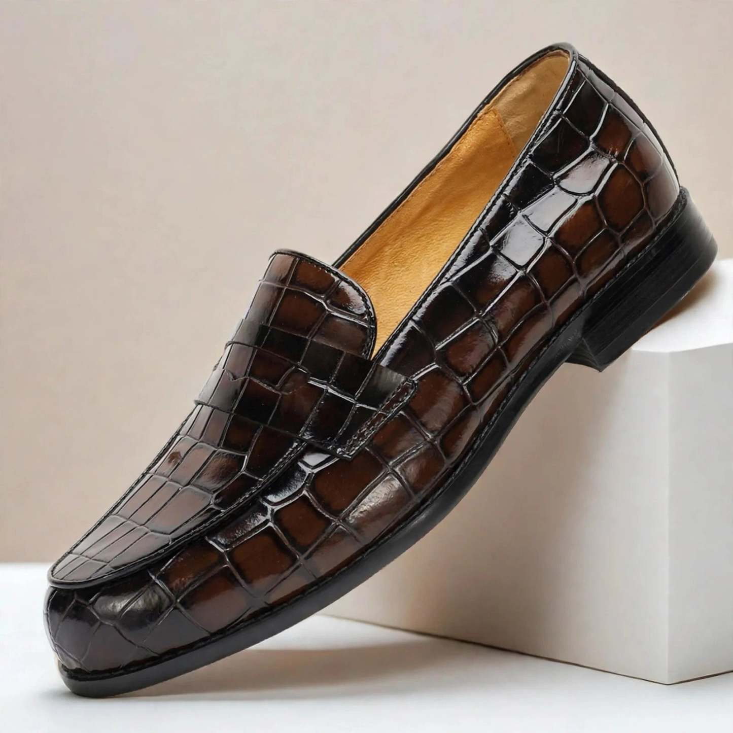 Men’s Luxury Crocodile Embossed Loafers – Classic Slip-On Dress Shoes