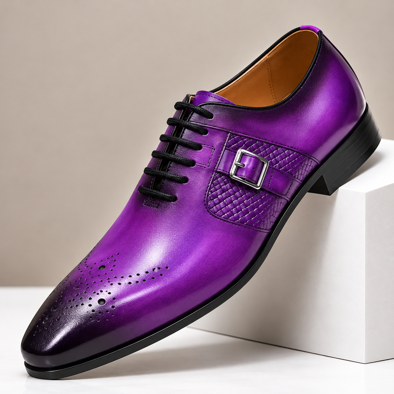 New Men’s Business Pointed-Toe Leather Shoes with Buckle (Top-Grain Cowhide)