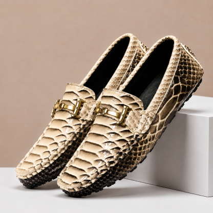 Gradient Snake Print Men Slip-on Driving Loafers with Metal Buckle