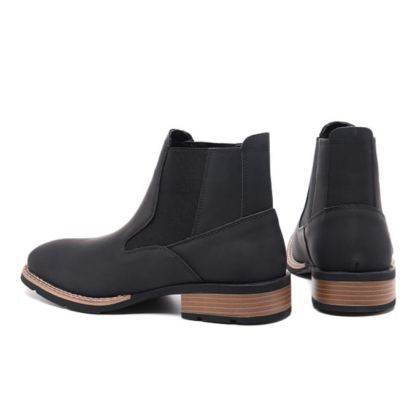 Men's Classic Black Chelsea Boots
