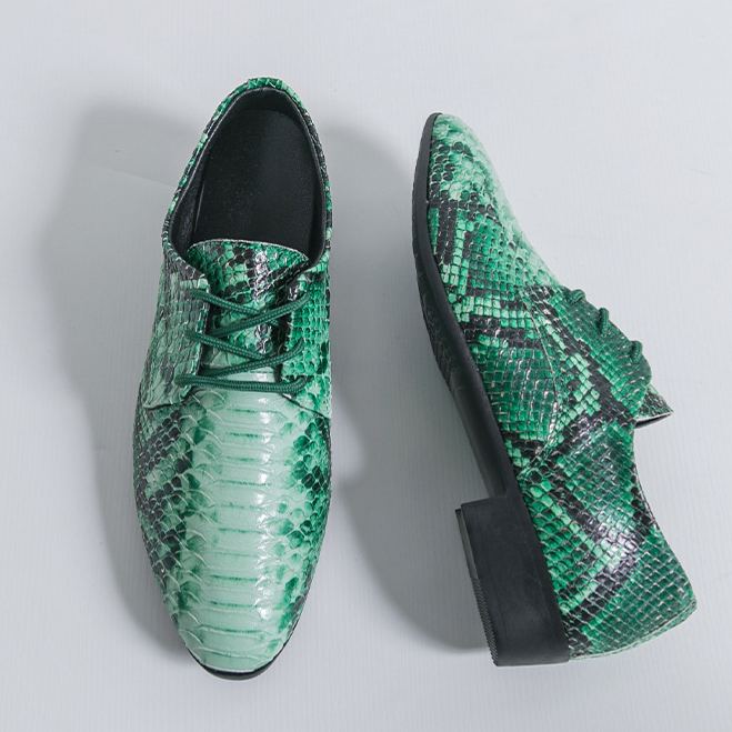 Plus-size glossy stone pattern casual shoes