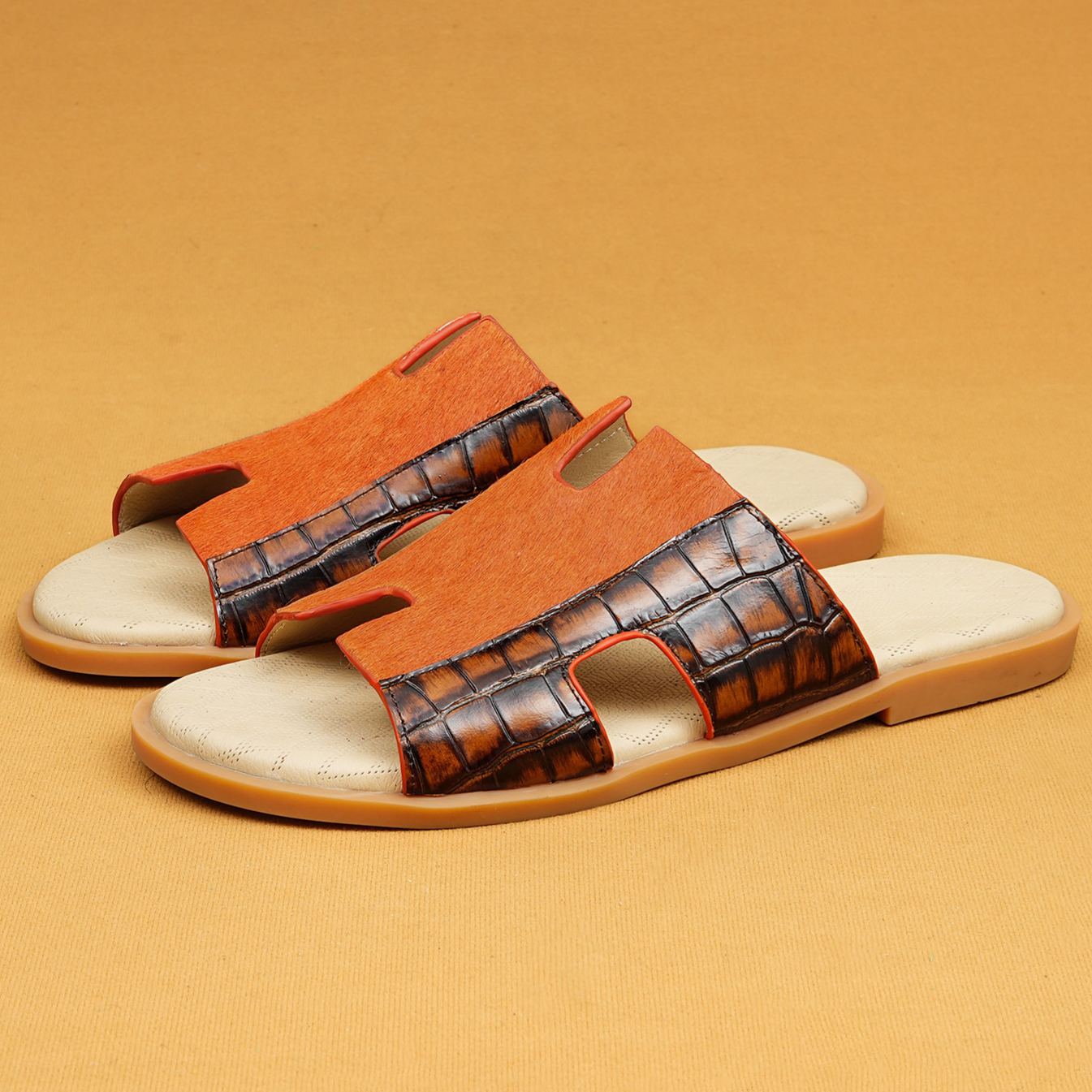 2026 New Style Men's Classic Slippers in Pony Hair and Cowhide Patchwork