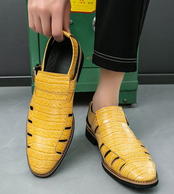 [Copy]2026 New Metal-Chain Casual Shoes