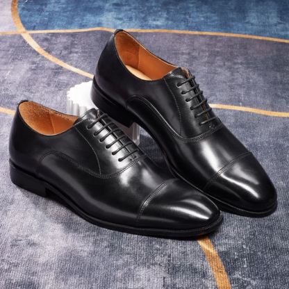 Men's smooth leather lace-up dress shoes