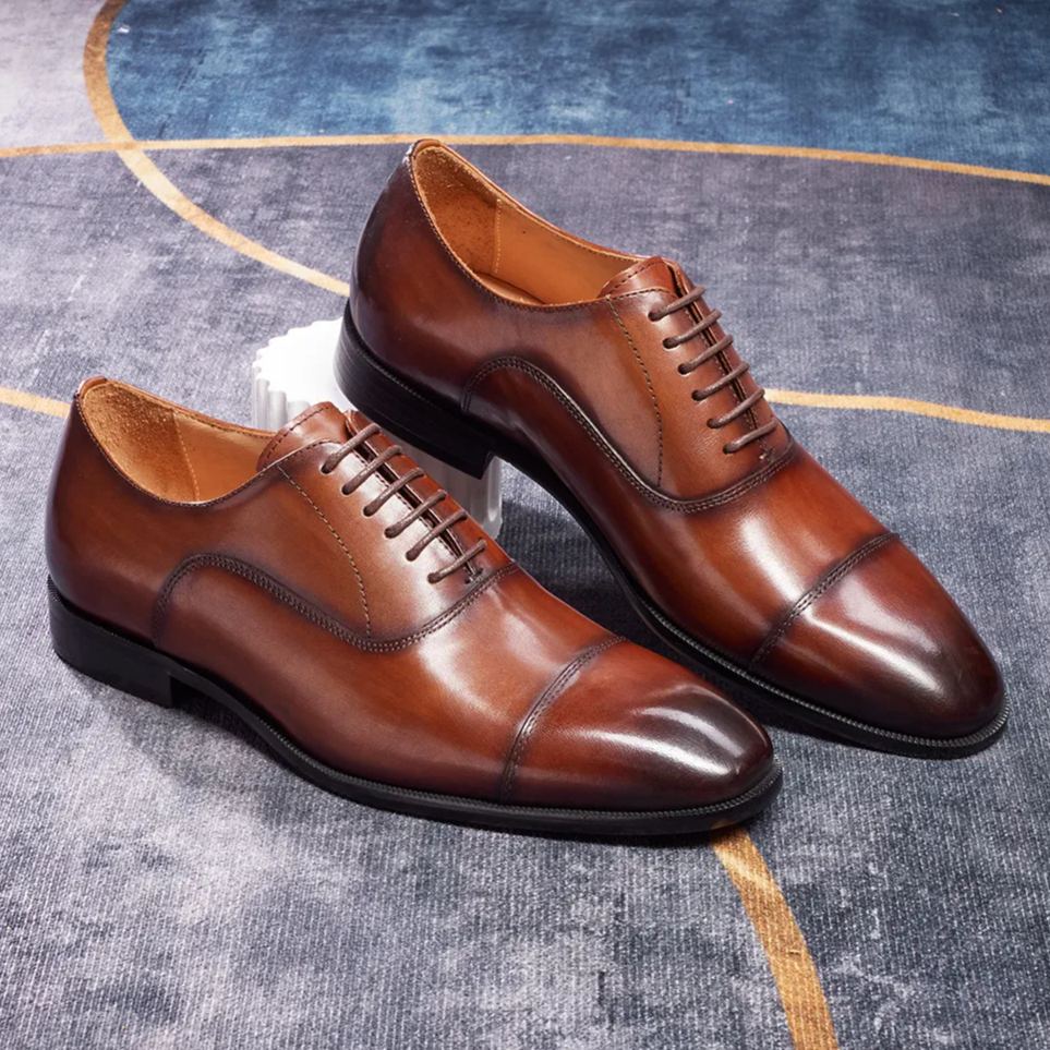 Men's smooth leather lace-up dress shoes