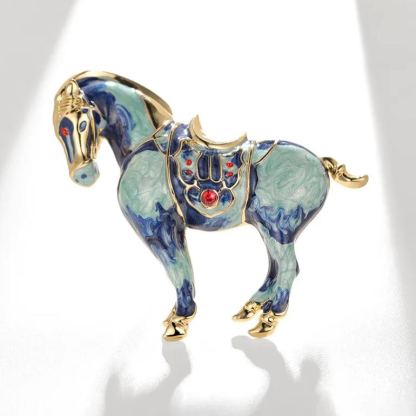 Oil painting horse zodiac brooch, suitable for both men and women.
