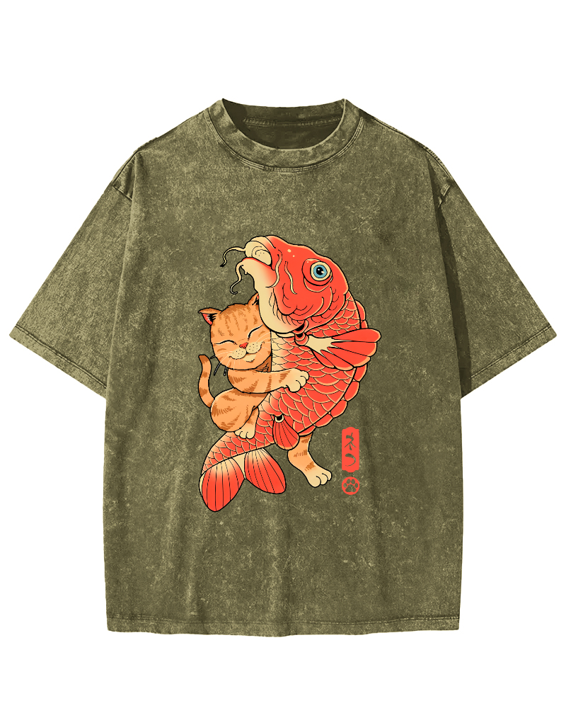 Japanese Style Cat Holding Koi Fish Vintage Distressed T-shirt-Zazasy