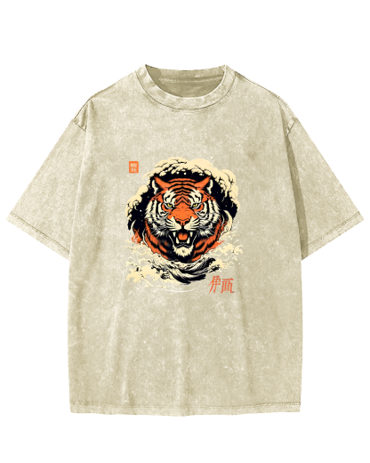 Japanese Tiger Head Pattern Vintage Distressed T-shirt-Zazasy