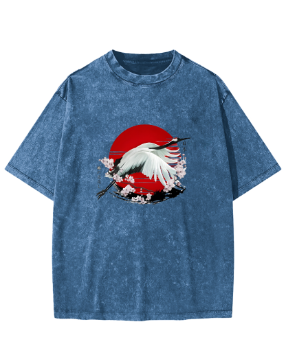 Japanese Flying Crane Pattern Vintage Distressed T-shirt-Zazasy