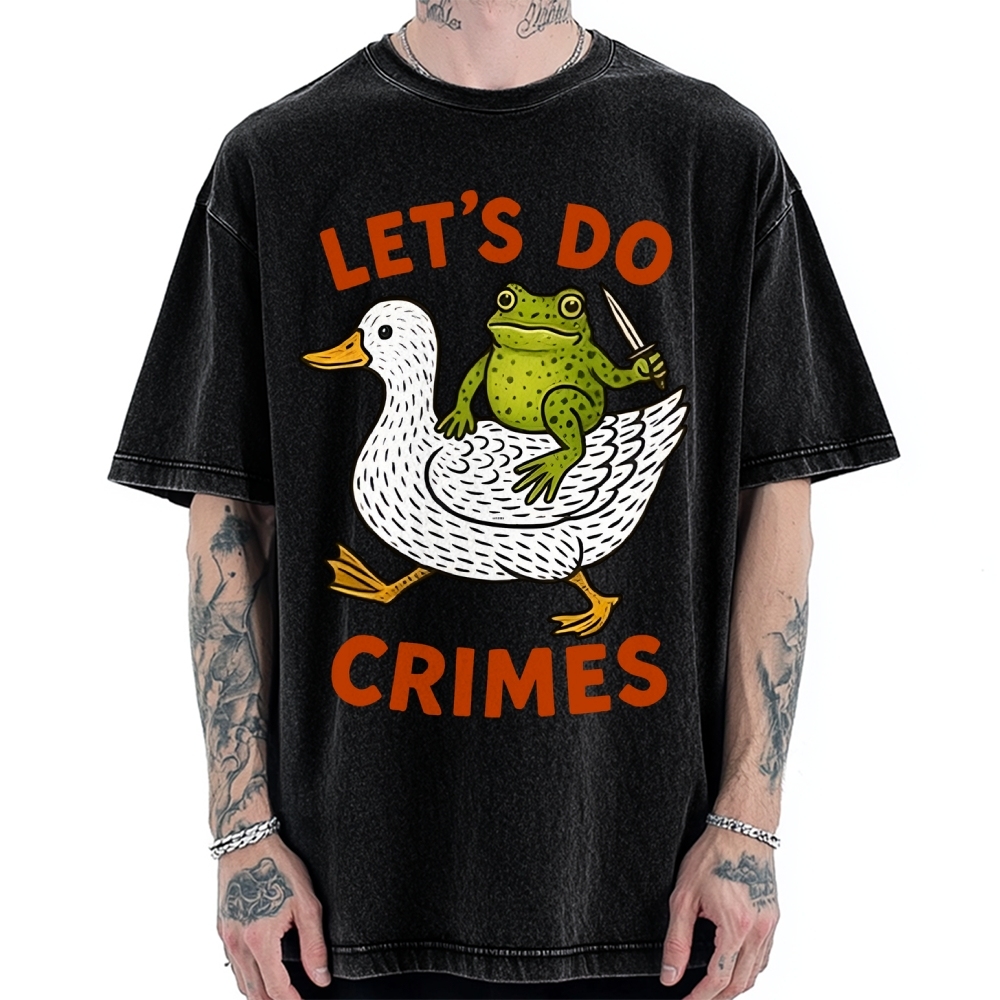 Frog Ready To Commit Crime Vintage Washed T-shirt