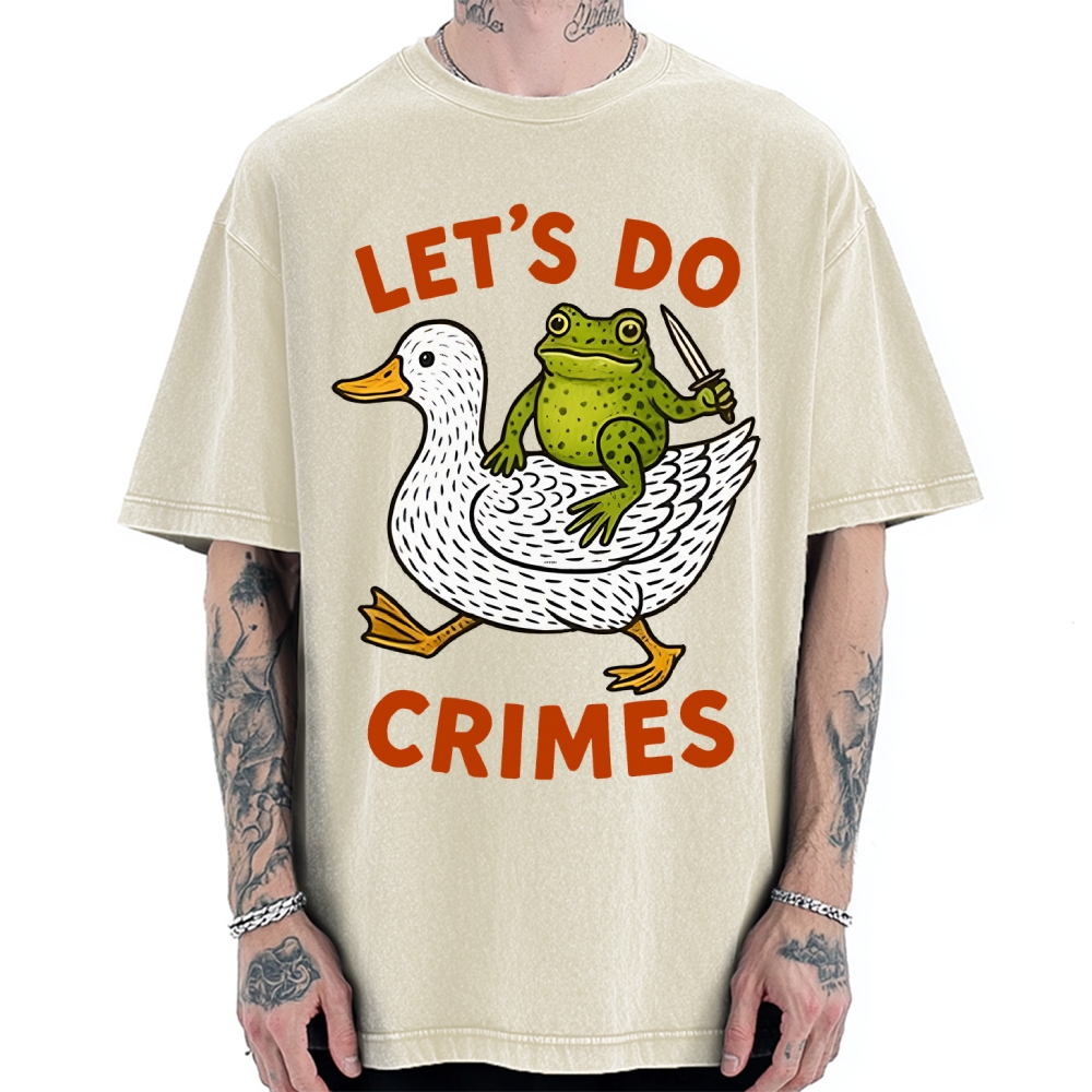 Frog Ready To Commit Crime Vintage Washed T-shirt