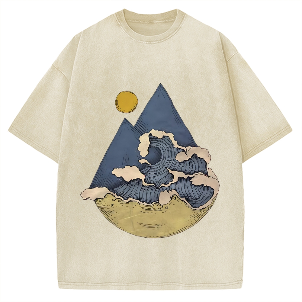 Japanese traditional pattern Mountains And Waves Simple Retro Vintage Washed T-shirt