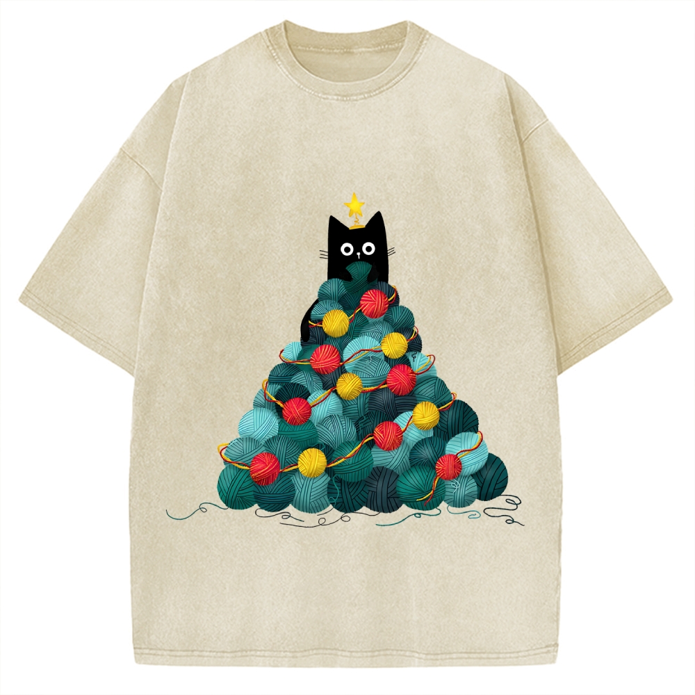 Yarn Christmas Tree Cat Vintage Washed T-shirt