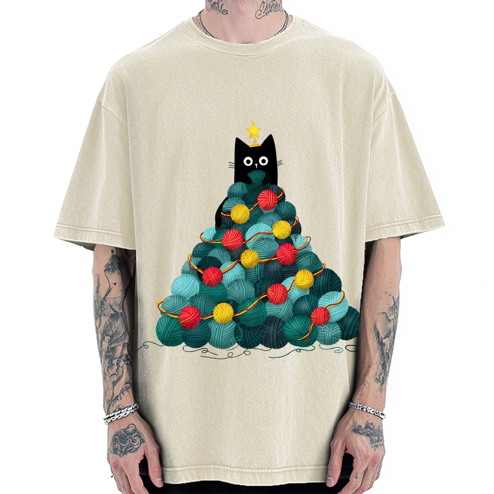 Yarn Christmas Tree Cat Vintage Washed T-shirt