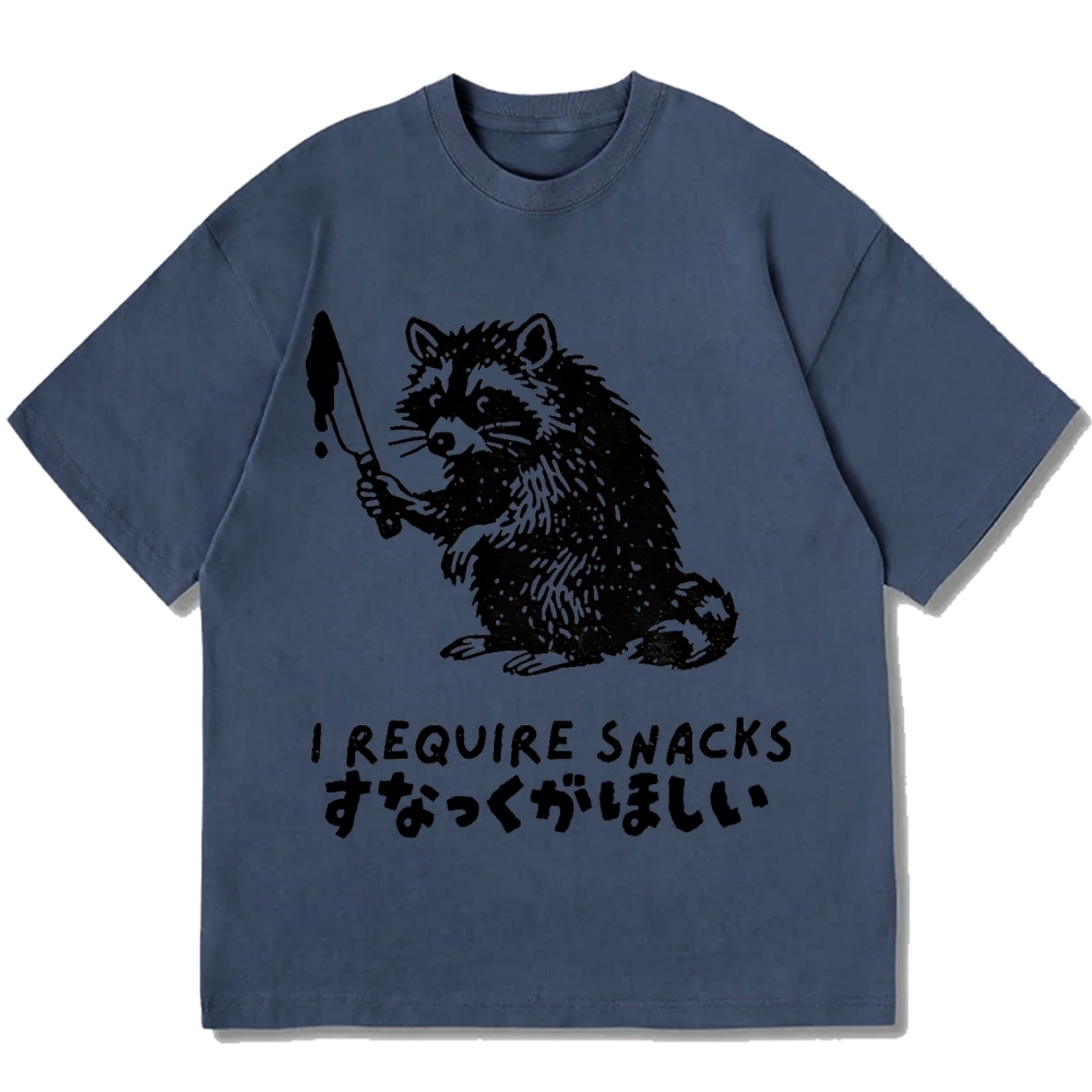 Raccoons wield knife requise snacks funny Japan Cotton casual T-shirt