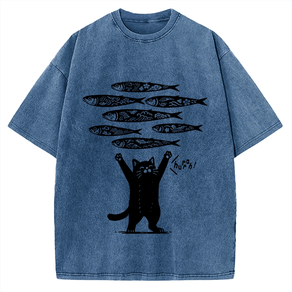The Lucky Cat Vintage Washed T-shirt