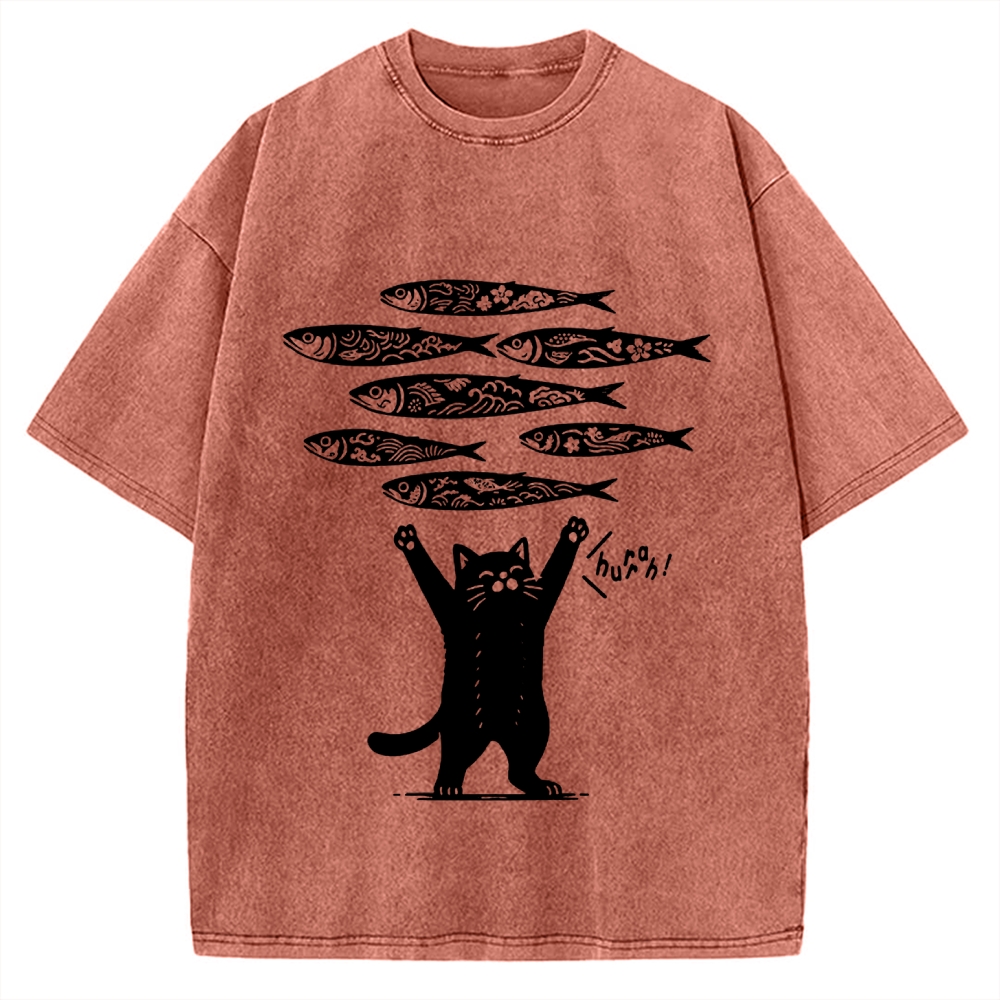 The Lucky Cat Vintage Washed T-shirt