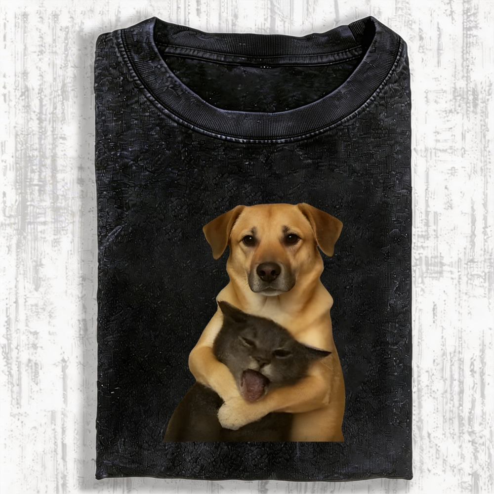 Funny Cute Fighting Dog And Cat Vintage Washed T-shirt