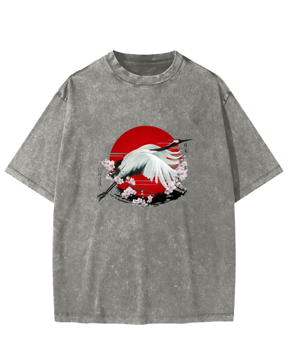 Japanese Flying Crane Pattern Vintage Distressed T-shirt-Zazasy