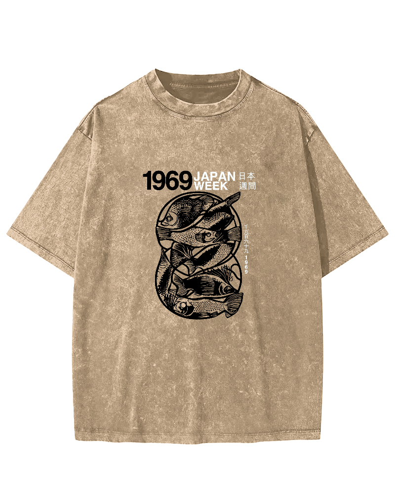 Japanese Script Fish Pattern Vintage Distressed T-shirt-Zazasy