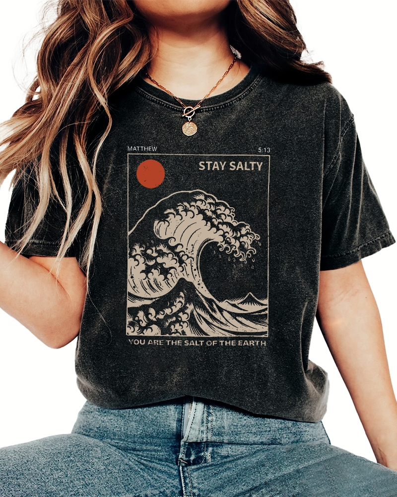 The Sunrise Scenery of Waves in Tokyo Vintage Washed T-shirt-Zazasy