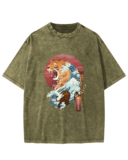 Tiger in Japanese Waves Vintage Distressed T-shirt-Zazasy