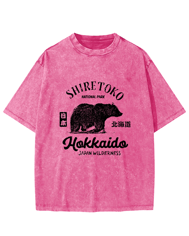 Japanese Writing Bear Pattern Vintage Distressed T-shirt-Zazasy