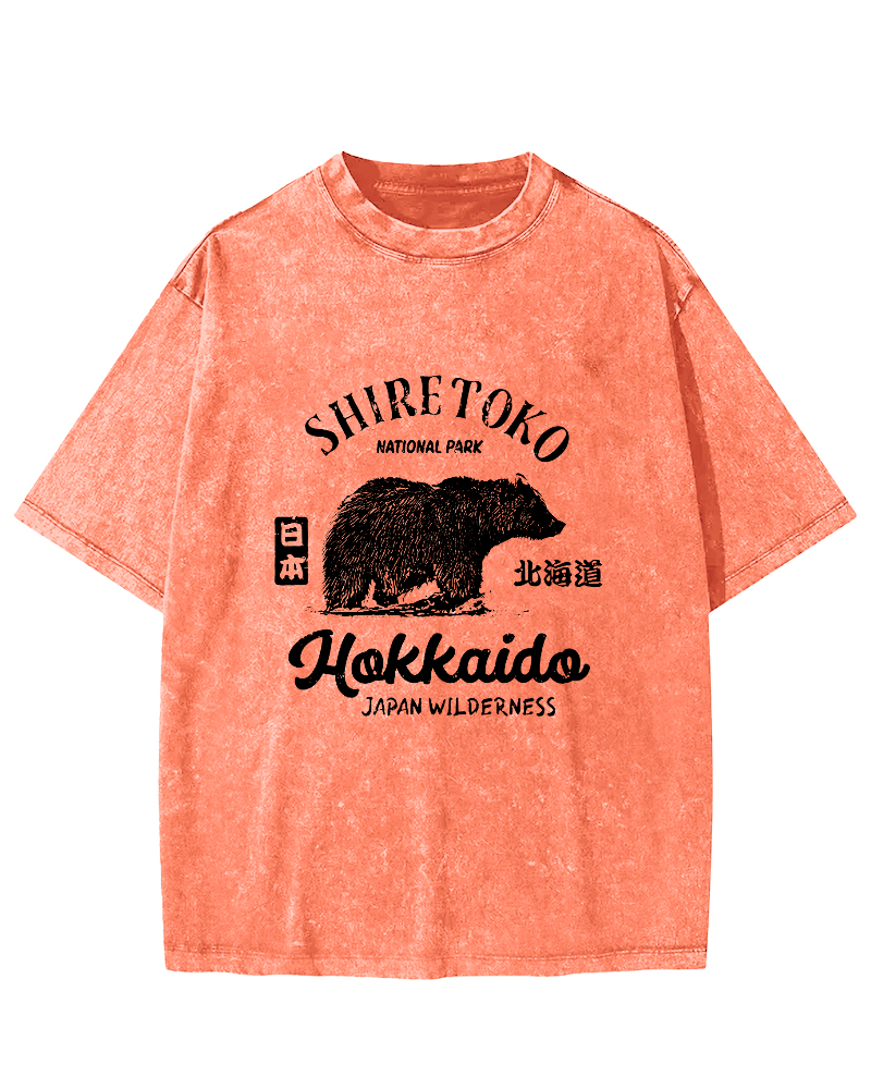 Japanese Writing Bear Pattern Vintage Distressed T-shirt-Zazasy