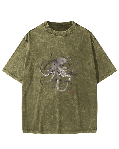 Japanese Octopus Pattern Vintage Distressed T-shirt-Zazasy