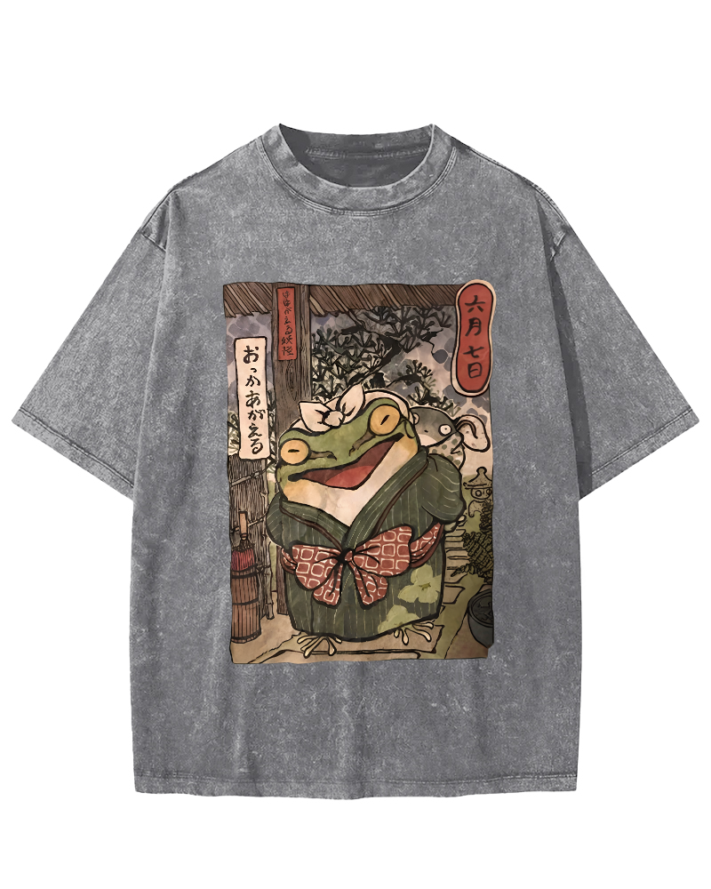 A Warm Family Of Frogs Vintage Washed T-shirt-Zazasy