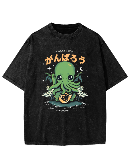 Japanese Lucky Octopus Pattern Vintage Distressed T-shirt-Zazasy