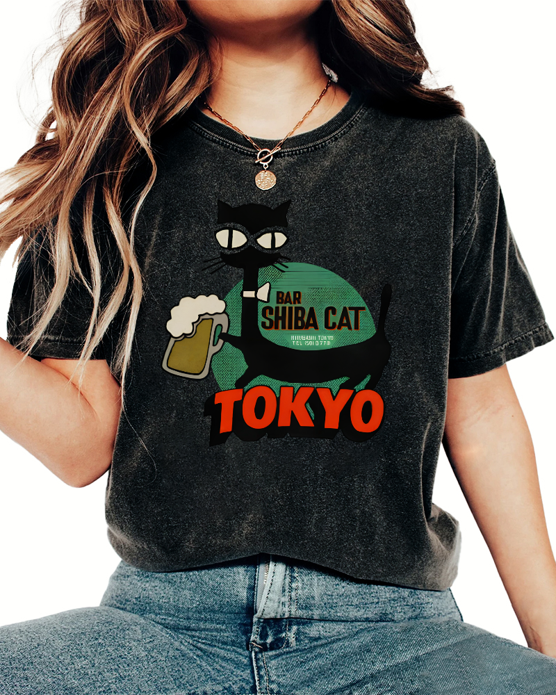 Retro Tokyo Cartoon Cat Vintage Distressed T-shirt-Zazasy