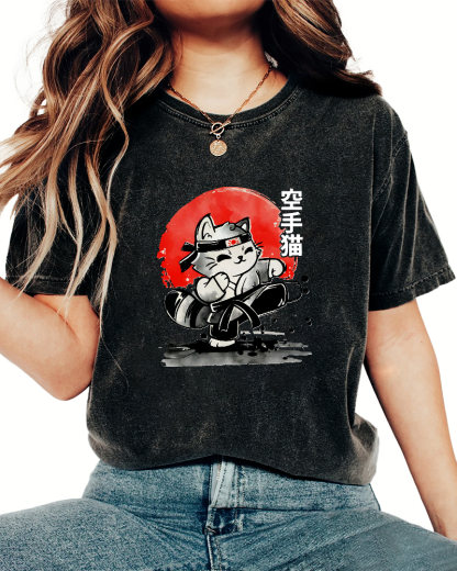 Karate Cat Japanese Style Vintage Distressed T-shirt-Zazasy