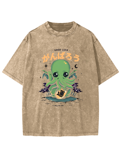 Japanese Lucky Octopus Pattern Vintage Distressed T-shirt-Zazasy