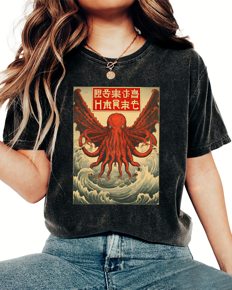 The Japanese Style Octopus Monster in The Huge Waves Vintage Washed T-shirt-Zazasy