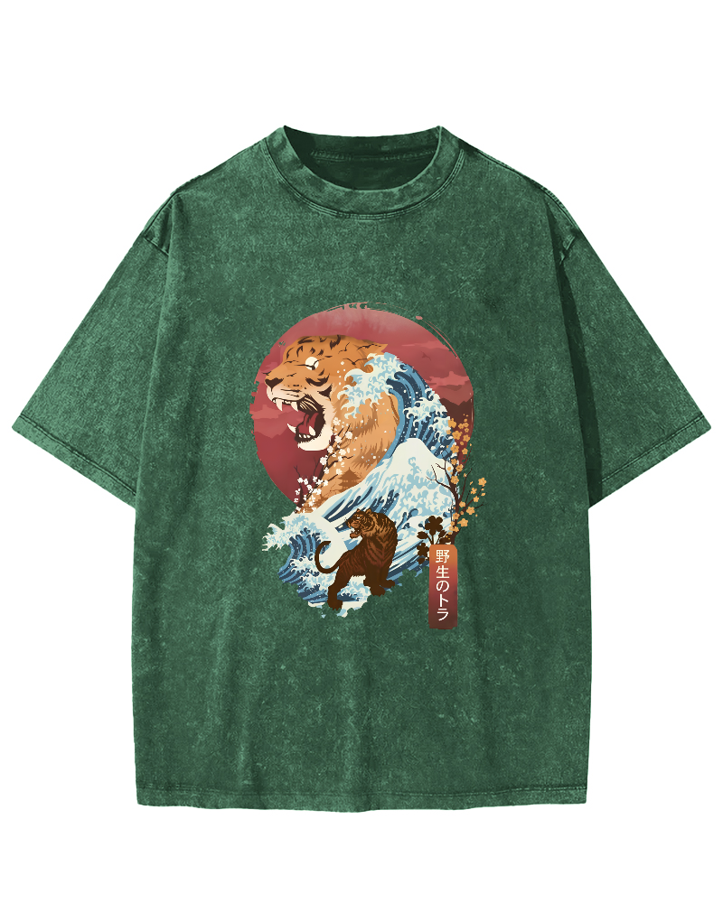 Tiger in Japanese Waves Vintage Distressed T-shirt-Zazasy