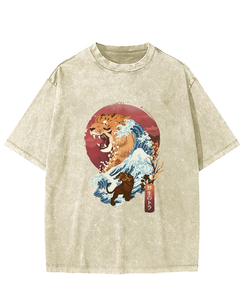 Tiger in Japanese Waves Vintage Distressed T-shirt-Zazasy