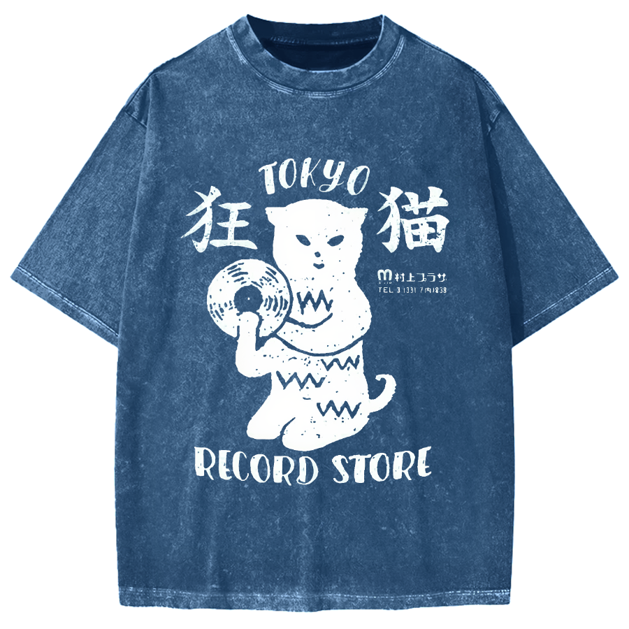 Crazy Cat Japanese style Poster Vintage Washed T-shirt