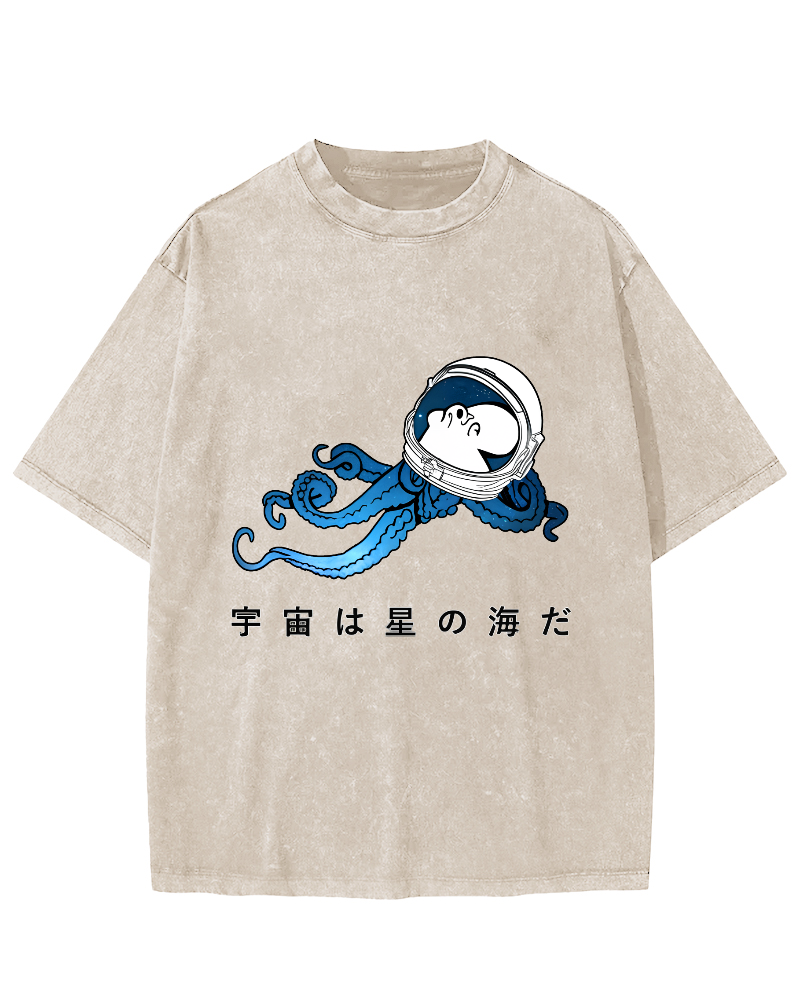 Japanese Style Octopus In Space Vintage Distressed T-shirt-Zazasy