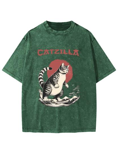 Japanese Cute Cat Vintage Distressed T-shirt-Zazasy