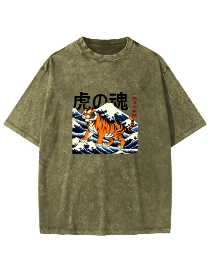 Japanese Tiger Soul Pattern Vintage Distressed T-shirt-Zazasy