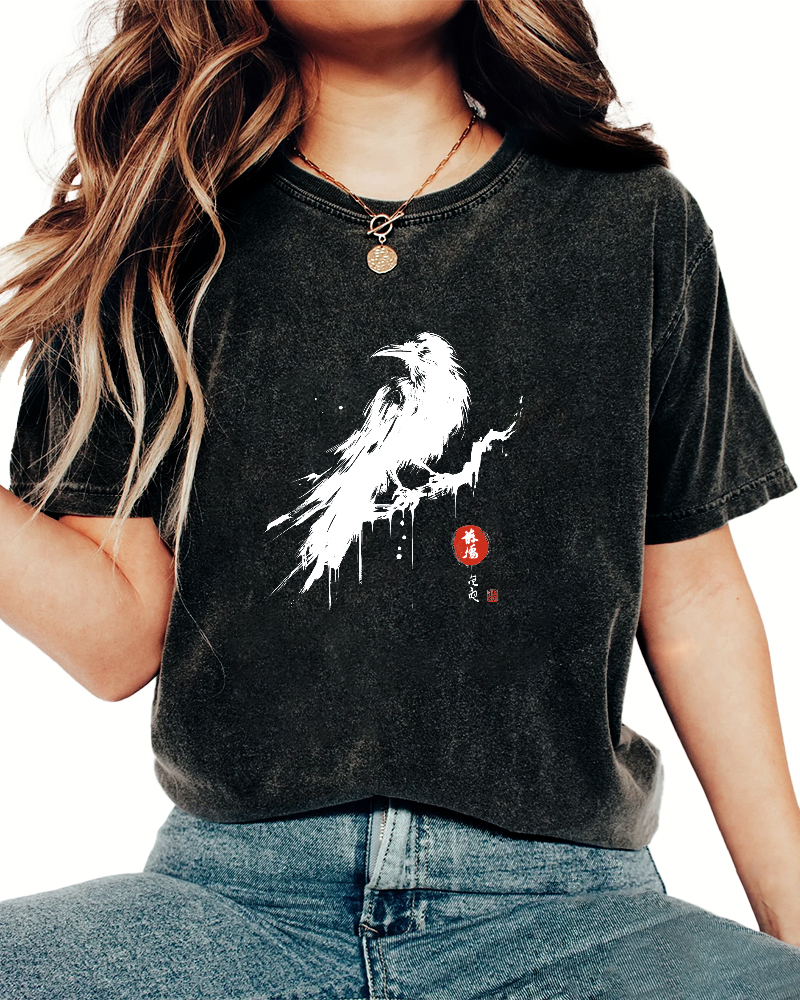 Crow Pattern Japanese Style Vintage Distressed T-shirt-Zazasy