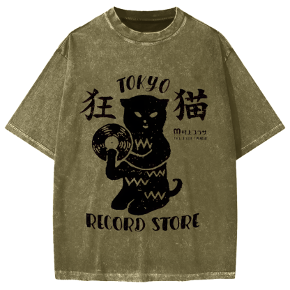 Crazy Cat Japanese style Poster Vintage Washed T-shirt