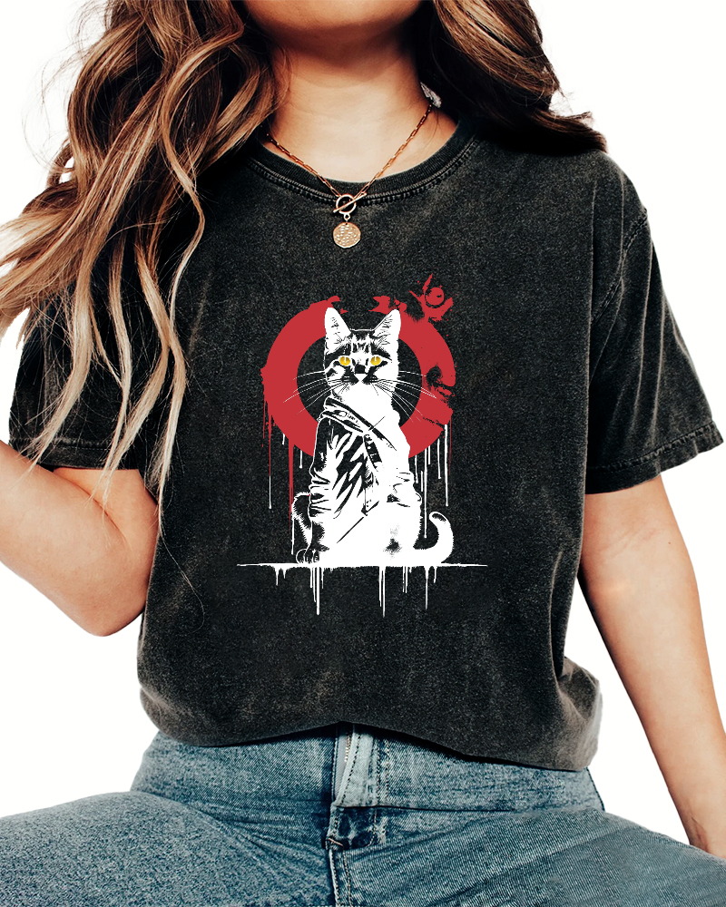 Retro Japanese Style Kitten Vintage Distressed T-shirt-Zazasy