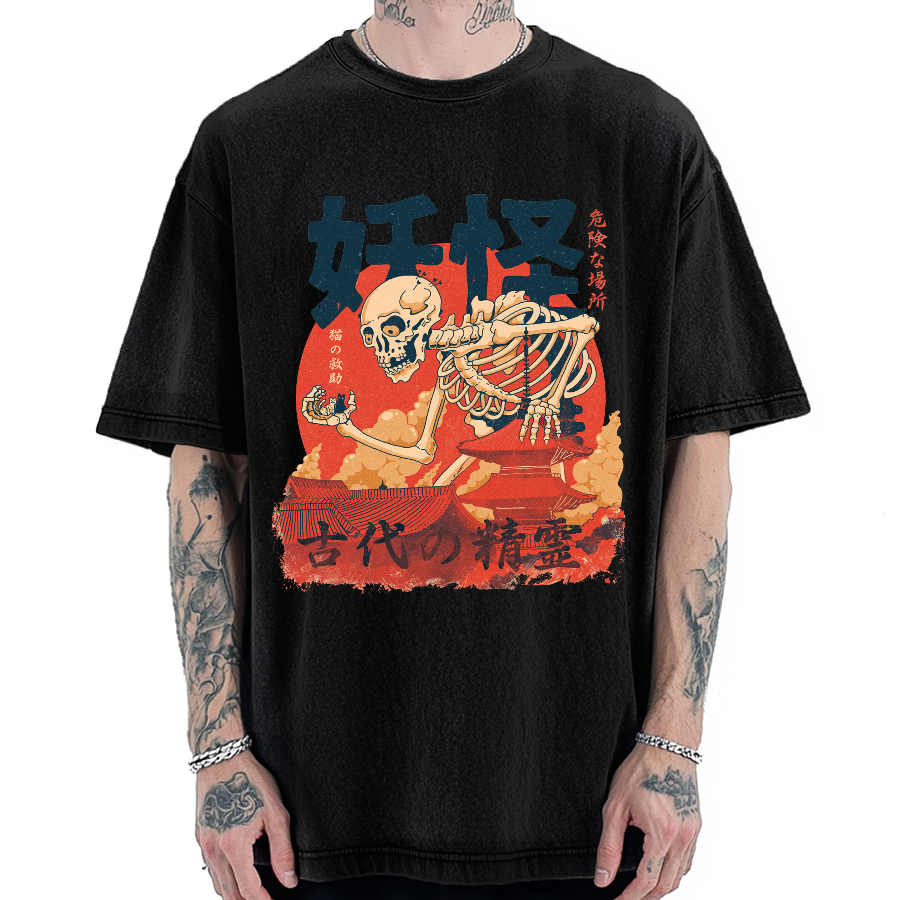 Yokai Monster saves cat, ancient elves Vintage Washed T-shirt