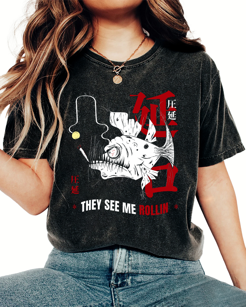 Rolling Japanese Script Vintage Distressed T-shirt-Zazasy